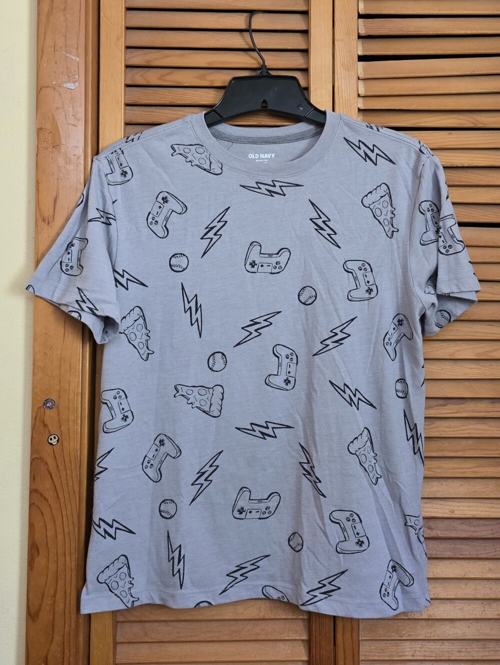 EUC Old Navy Kid's Gaming & Pizza Graphic Tee Size XL